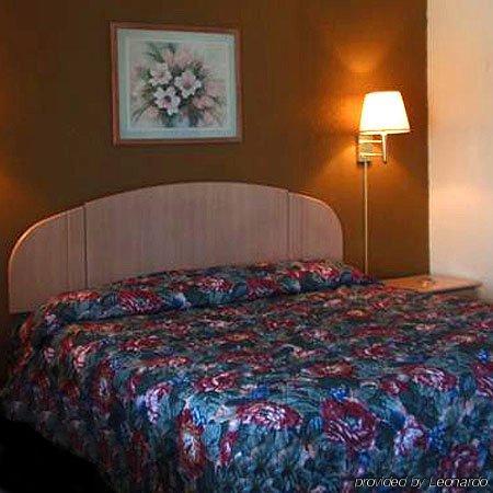 بوكوموك سيتي Travelers Budget Inn - Pocomoke الغرفة الصورة