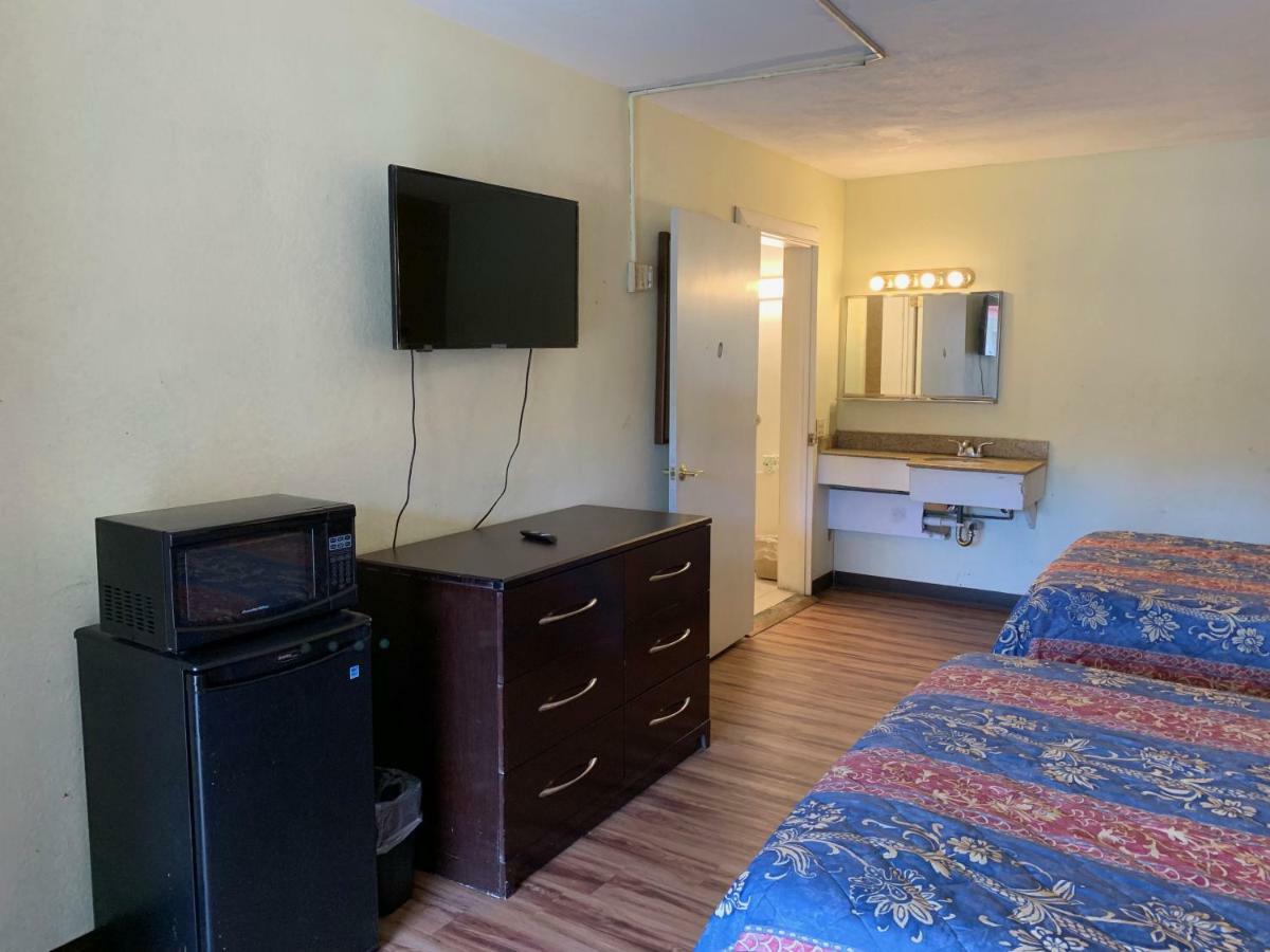 بوكوموك سيتي Travelers Budget Inn - Pocomoke المظهر الخارجي الصورة